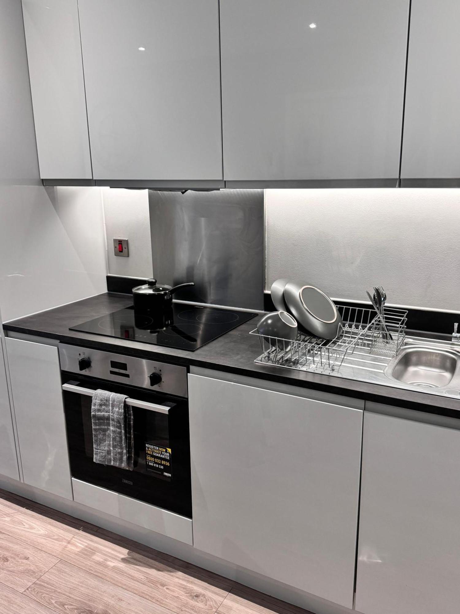Stylish Luxury Solihull Flat Dış mekan fotoğraf